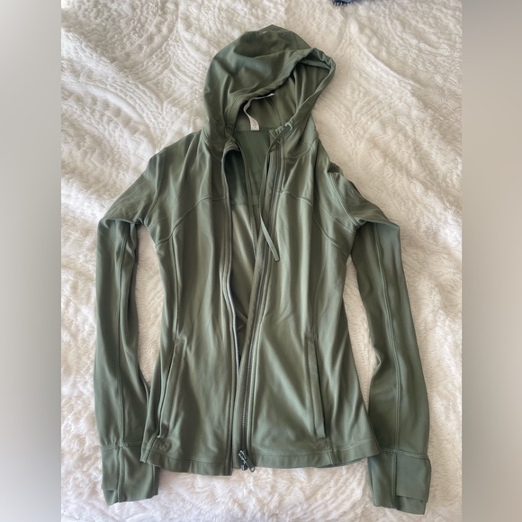 Lululemon- Hooded define Jacket *Nulu - Picture 4 of 7